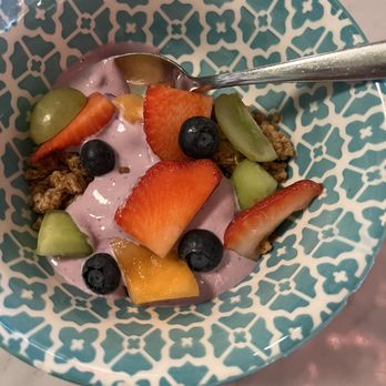 AMBAR Restaurant, Capitol Hill - Fruit granola - Modern European Near Me - Washington, DC, District of Columbia