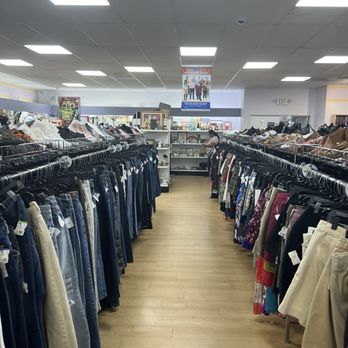 Goodwill - Thrift Stores Near Me - La Mesa, California Goodwill - Thrift Stores Near Me - La Mesa, California