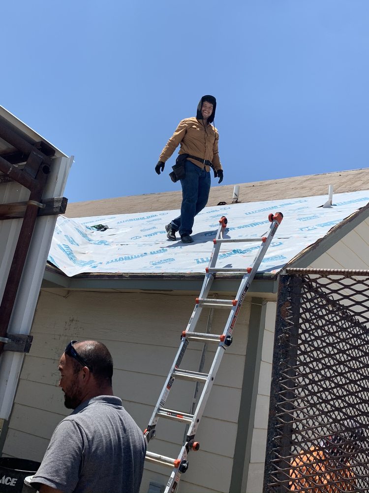 Slide of Baca Roofing