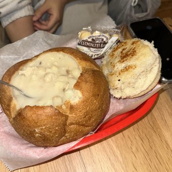 Luke's Lobster  - clam chowder in a bread bowl - Seafood Near Me - Seattle, Washington
