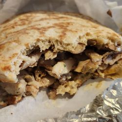 Perfect Pita - Shawarma in pita