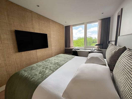 Royal Garden Hotel by null
