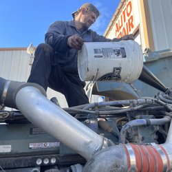 Thompson's Auto Repair - Big Truck Repair. Semi truck repair. Commercial truck repair. 24 hour mobile truck repair.