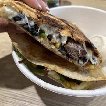 SoFresh - Steak quesadilla - New American Near Me - Wekiwa Springs, Florida SoFresh - Steak quesadilla - New American Near Me - Wekiwa Springs, Florida