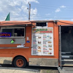 El Sabor De Puebla - Outside