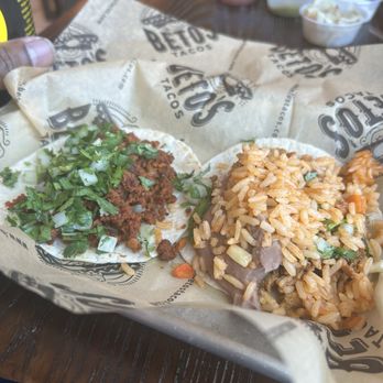 Beto's Tacos - Chorizo taco on flower tortilla, & chicken taco with rice and beans. Good stuff. - Mexican Near Me - Atlanta, Georgia Beto's Tacos - Chorizo taco on flower tortilla, & chicken taco with rice and beans. Good stuff. - Mexican Near Me - Atlanta, Georgia