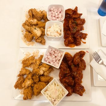 Vons Chicken - Boneless Crispy Fried Chicken (Honey Butter/Cheddar & Spicy) - Chicken Shop Near Me - Sunnyvale, California Vons Chicken - Boneless Crispy Fried Chicken (Honey Butter/Cheddar & Spicy) - Chicken Shop Near Me - Sunnyvale, California
