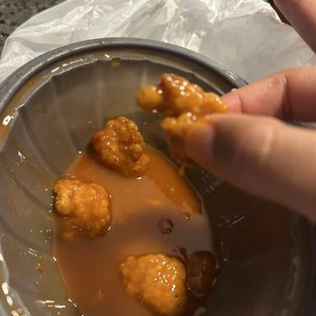 Pizza Hut - "Wings" - Pizza Near Me - Raytown, Missouri Pizza Hut - "Wings" - Pizza Near Me - Raytown, Missouri