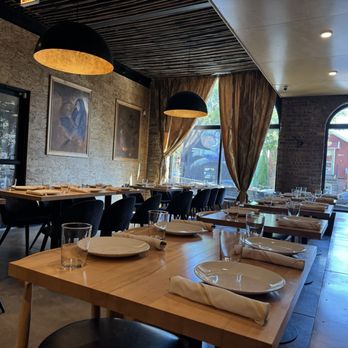 HaiSous Vietnamese Kitchen - Interior - Vietnamese Near Me - Chicago, Illinois