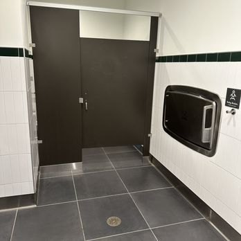 Shake Shack Studio City - a public restroom with two stalls - Burgers Near Me - Studio City, California Shake Shack Studio City - a public restroom with two stalls - Burgers Near Me - Studio City, California