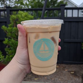 Drift Coffee & Kitchen  - Caramel latte - Coffee & Tea Near Me - Wilmington, North Carolina