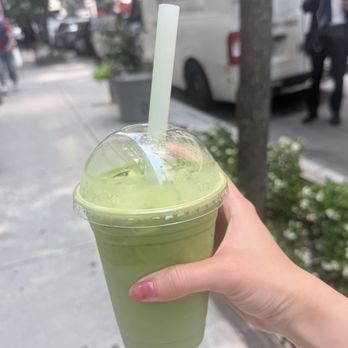 Fujiissa - matcha latte - Bubble Tea Near Me - New York, New York Fujiissa - matcha latte - Bubble Tea Near Me - New York, New York