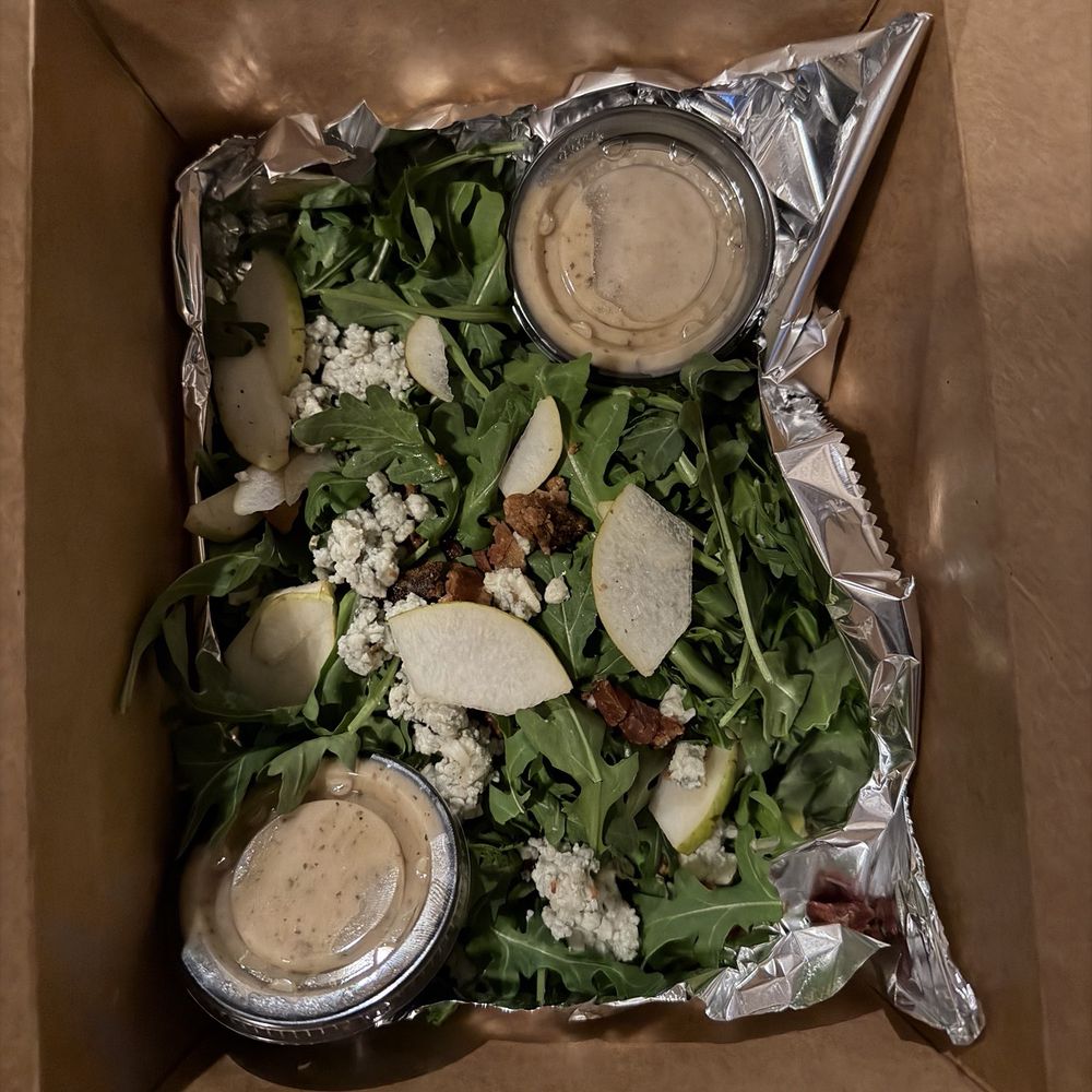 Eno's Pizza Tavern - Arugula Pear - Pizza Near Me - Coppell, Texas Eno's Pizza Tavern - Arugula Pear - Pizza Near Me - Coppell, Texas