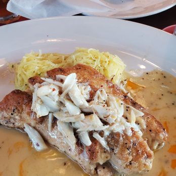 Pappadeaux Seafood Kitchen - Texas fish with spaghetti squash - Seafood Near Me - Phoenix, Arizona Pappadeaux Seafood Kitchen - Texas fish with spaghetti squash - Seafood Near Me - Phoenix, Arizona
