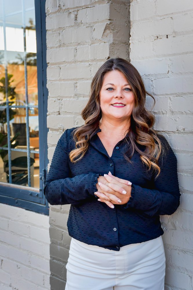 RE/MAX VISALIA Request Information 18 Photos 4840 W Mineral