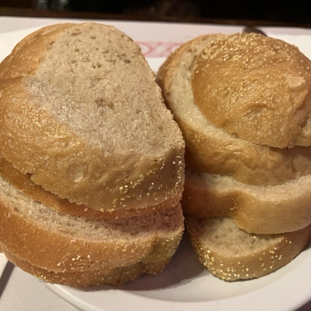 Smoke Meat Pete - 01/24/25 - Bread - Sandwiches Near Me - L'Île-Perrot, Quebec