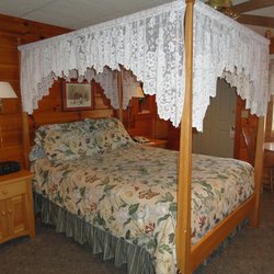 Fields of Home Guest House B & B - Hickory Room