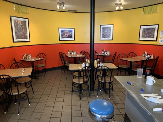 The Uptowner Cafe on Grand by null