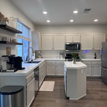 Paint Doggz Paint - Cabinets, ceiling, walls and trim all done with perfection. - Painters Near Me - Canyon Lake, California Paint Doggz Paint - Cabinets, ceiling, walls and trim all done with perfection. - Painters Near Me - Canyon Lake, California