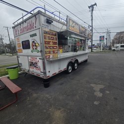La Fiesta Tacos - Food Truck