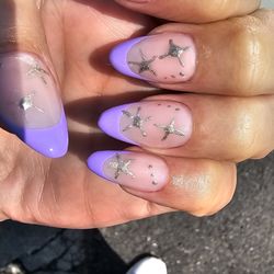 Vogue Nails