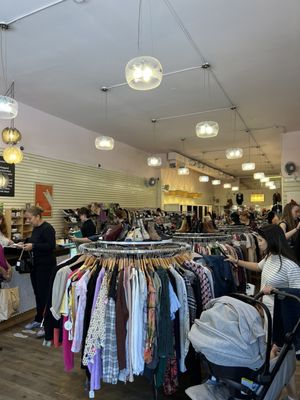 Beacon's Closet Park Slope by null