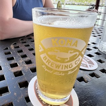 Kona Brewing - Lemongrass Beer - refreshing - Pubs Near Me - Honolulu, Hawaii Kona Brewing - Lemongrass Beer - refreshing - Pubs Near Me - Honolulu, Hawaii