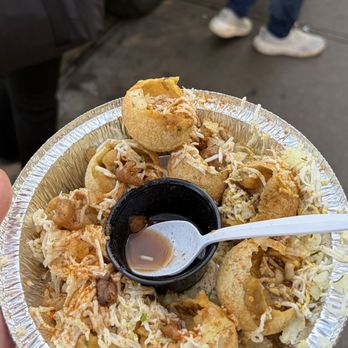 Fuskahouse - fuchka - Food Trucks Near Me - Jackson Heights, New York Fuskahouse - fuchka - Food Trucks Near Me - Jackson Heights, New York