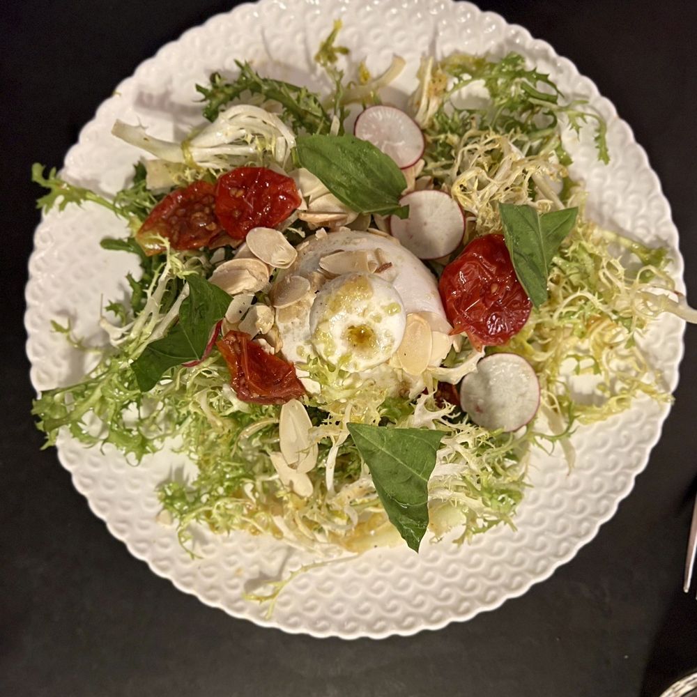 Leña Restaurante - Local burrata cheese - Latin American Near Me - Toronto, Ontario Leña Restaurante - Local burrata cheese - Latin American Near Me - Toronto, Ontario