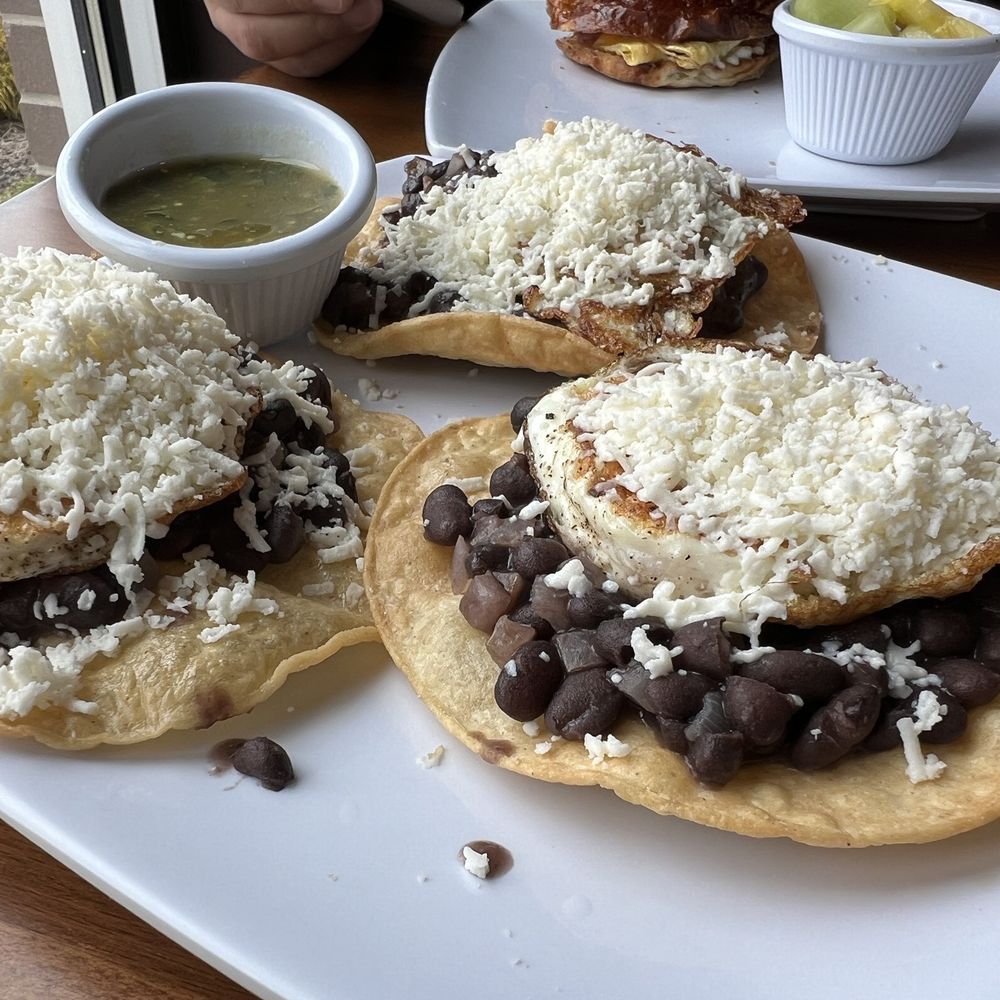 Le Fernández Café - Huevos Rancheros - Breakfast & Brunch Near Me - Columbus, Indiana Le Fernández Café - Huevos Rancheros - Breakfast & Brunch Near Me - Columbus, Indiana