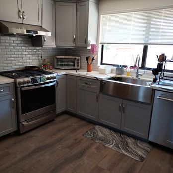 JV Cabinets - New Kitchen and a farmhouse sink. - Cabinetry Near Me
