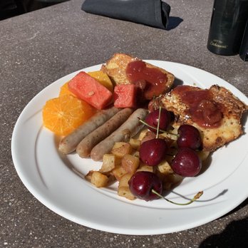 Jackalope's Bar and Grill - Breakfast - the bing cherries and French toast are a treat - American Near Me - Fish Camp, California
