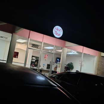 Nikos Tacos - Tacos Near Me - Roseville Ca, California