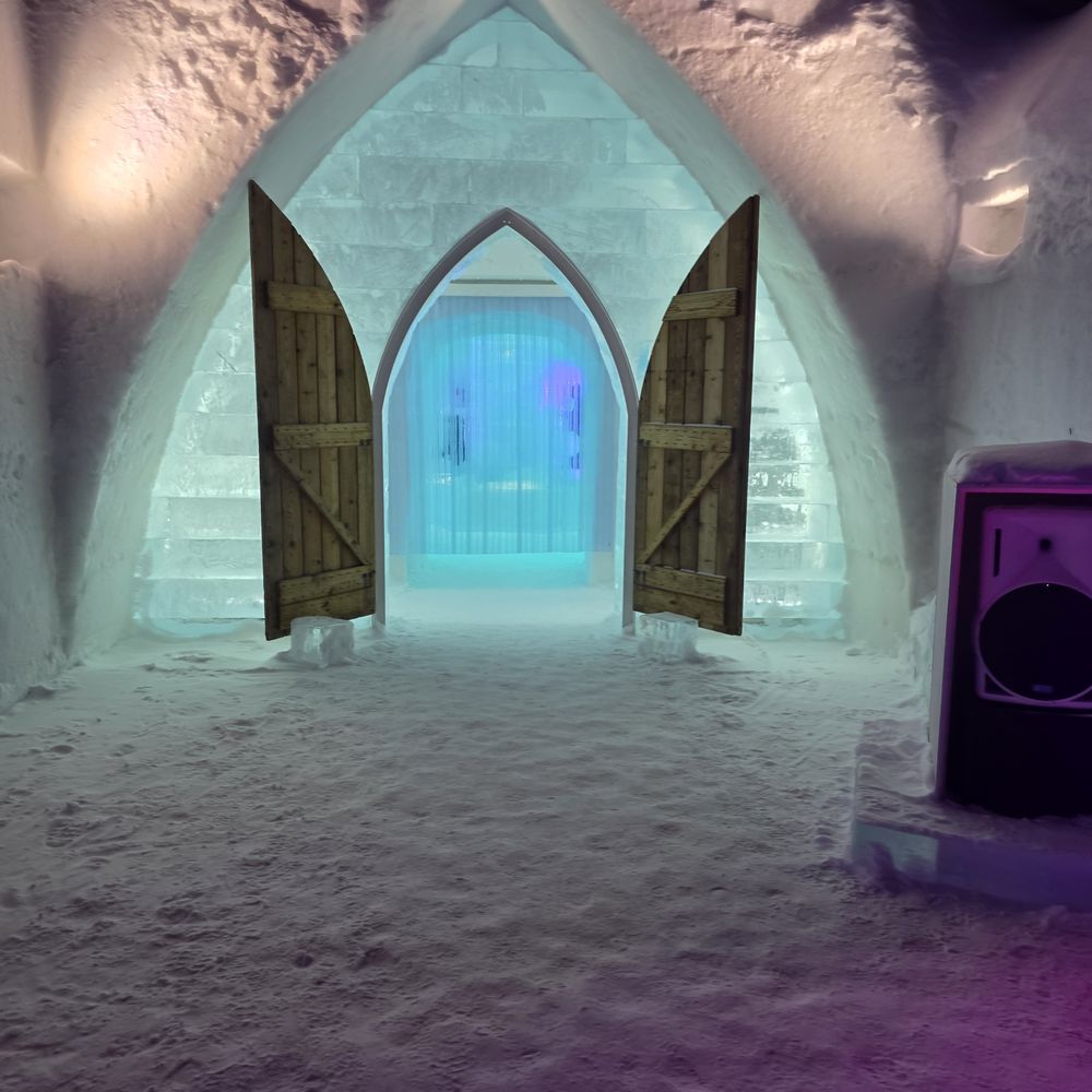 Hôtel de Glace - One of the entrances - Hotels Near Me - Quebec City, Quebec Hôtel de Glace - One of the entrances - Hotels Near Me - Quebec City, Quebec