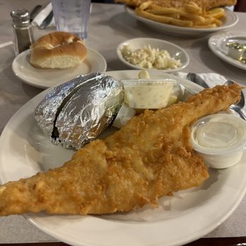 Town & Country II - Fish fru - Greek Near Me - Batavia, New York