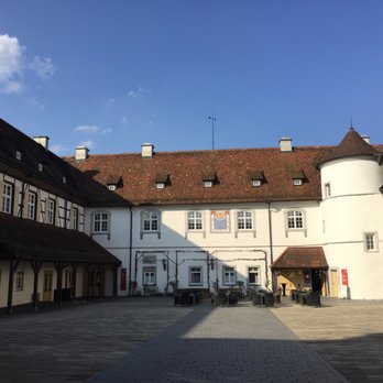Schloss Filseck - Swabian Near Me - Uhingen, BW Schloss Filseck - Swabian Near Me - Uhingen, BW