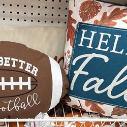 Michaels - (・‿・) /゚*:。 All we need now is just the football hoodie weather! #ClemsonTigers #CarolinaGamecocks #CitadelBulldogs #Gators #UGA