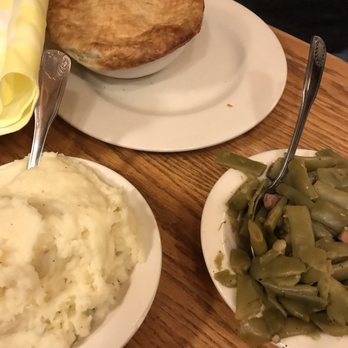 Old Mill Restaurant - Chicken pot pie - American Near Me - Pigeon Forge, Tennessee