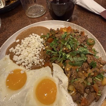 Frida Room - Bistec A La Mexicana - Breakfast & Brunch Near Me - Chicago, Illinois
