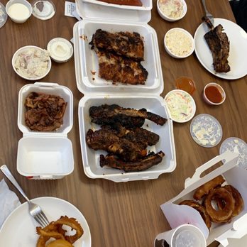 Phil's BBQ - Sausages, Baby Back Ribs, Beefy Ribs, Onion Rings, Potato & Mac Salad, Coleslaw - Barbeque Near Me - San Diego, California Phil's BBQ - Sausages, Baby Back Ribs, Beefy Ribs, Onion Rings, Potato & Mac Salad, Coleslaw - Barbeque Near Me - San Diego, California