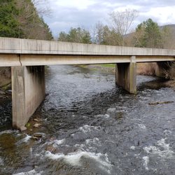 West Paden Twin Bridge - Creek facing north.