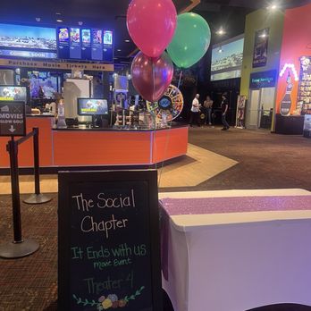FatCats - Gilbert - Cinema Near Me - Gilbert, Arizona