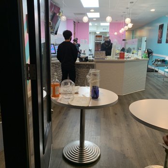 Snowee Rolls - Employees were rude kept telling us they were gonna charge extra for regular cups w/small sized portion because they ran out of small cups! - Ice Cream & Frozen Yogurt Near Me - Morgan Hill, California Snowee Rolls - Employees were rude kept telling us they were gonna charge extra for regular cups w/small sized portion because they ran out of small cups! - Ice Cream & Frozen Yogurt Near Me - Morgan Hill, California