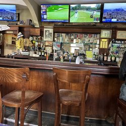 Zagursky's Bar & Grill