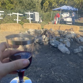 Willowbrook Apple Farm - Wine tasting in the late afternoon. Not crowded at all! - Pick Your Own Farms Near Me - Oak Glen, California Willowbrook Apple Farm - Wine tasting in the late afternoon. Not crowded at all! - Pick Your Own Farms Near Me - Oak Glen, California