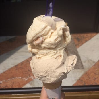 Bastianello - Super cono Tiramisu e biscotto - Desserts Near Me - Milan, Michigan