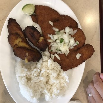 Don Carlin - Fried fish lunch special - Cuban Near Me - Sunrise, Florida Don Carlin - Fried fish lunch special - Cuban Near Me - Sunrise, Florida