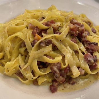Gale's - Fettuccini Carbonara - Italian Near Me - Pasadena, California Gale's - Fettuccini Carbonara - Italian Near Me - Pasadena, California