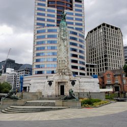 Wellington Cenotaph - View of Wellington Cenotaph