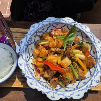 LaoTable - Pad Pha Beef - Laotian Near Me - San Francisco, California